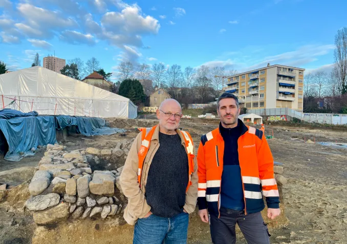 Laurent Flutsch, archéologue, à gauche, et Romain Guichon, responsable du chantier de Lousonna copyright : Jessica da Silva