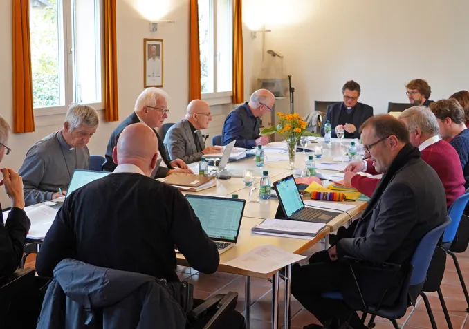 Les évêques suisses réunis à Lugano (image d'illustration) © CES / Federico Anzini / cath.ch