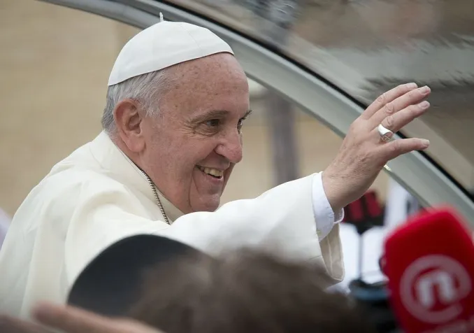 Le Pape François ©Aleteia Image Department, CC BY-SA 2.0 Wikimedia Commons