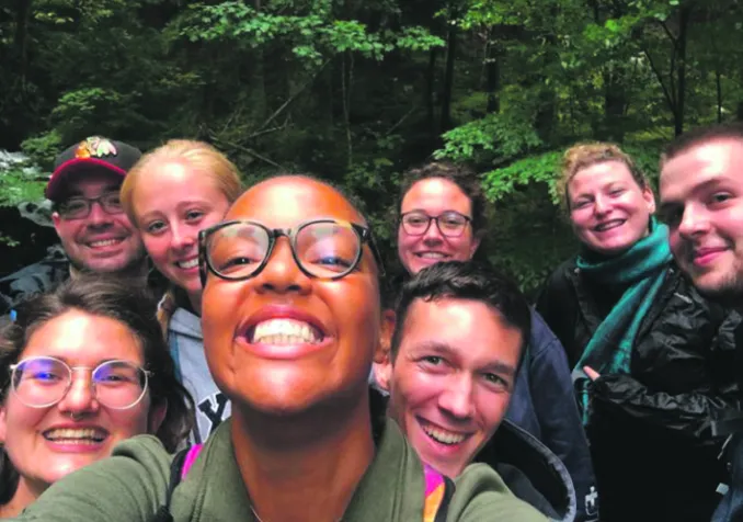 Une équipe d'Agora lors d'une sortie en 2018 © DR Agora