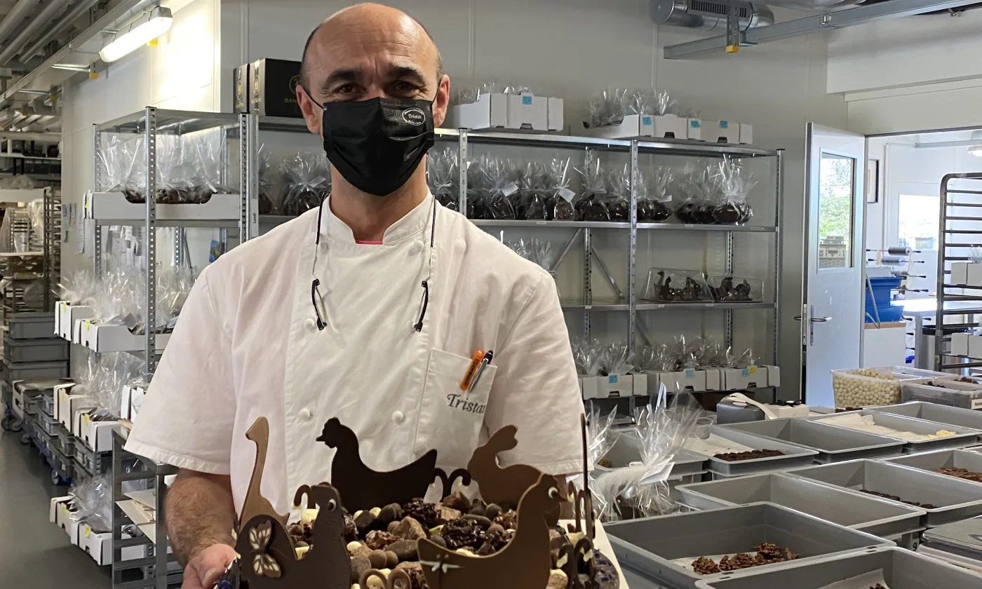 Le chocolatier Tristan Carbonatto à Perroy (VD) ©Noriane Rapin/RTSreligion