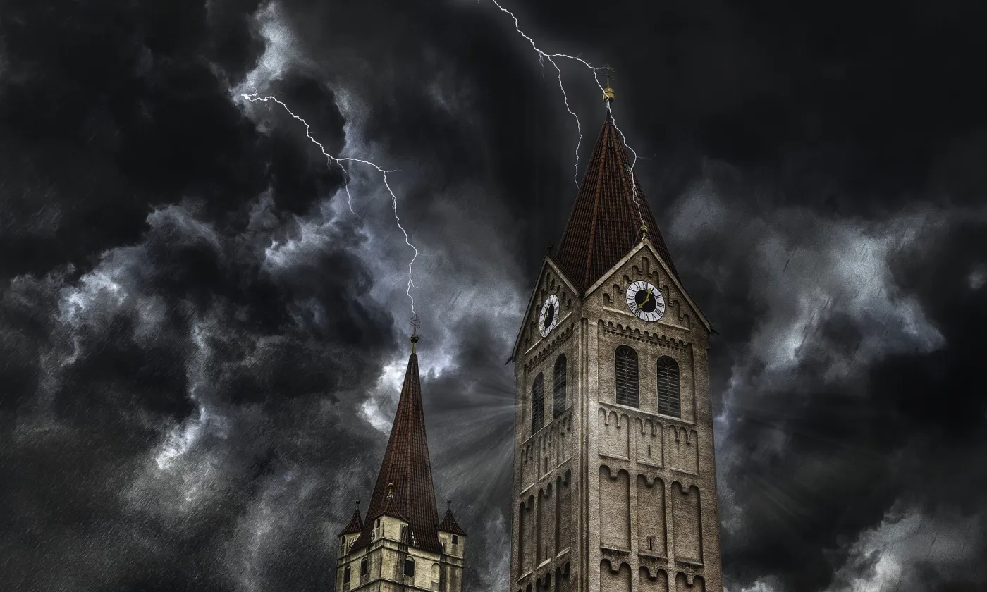 Il y a de l'orage dans l'air dans l'Église vaudoise. (Photomontage) CC0 Pixabay / O12