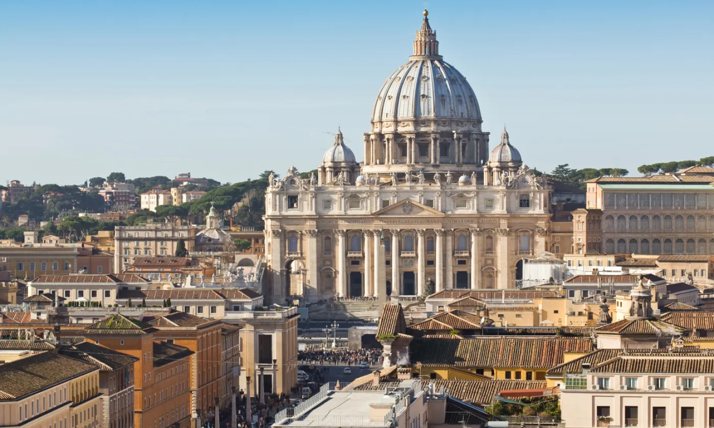 La basilique Saint-Pierre au Vatican ©iStock