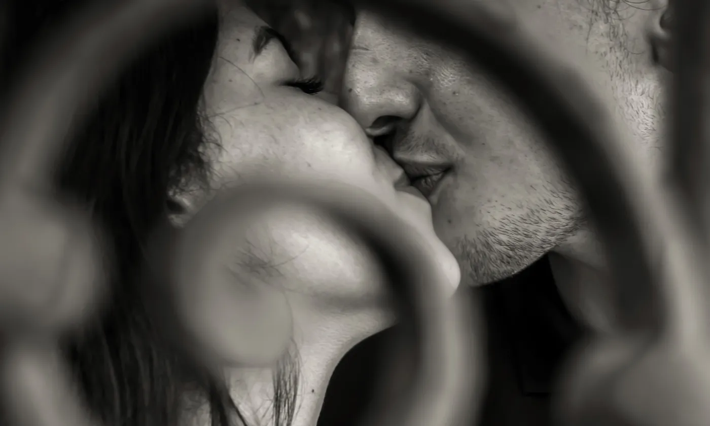 Fini les baisers sur les écrans pakistanais. @ CC (by-nc-nd) Flickr/bernardpez