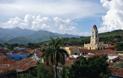 Vue sur la ville cubaine de Trinidad et son ancien couvent. / © Pixabay